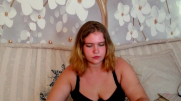 Betty_Snow 04-08-2021 Cam 